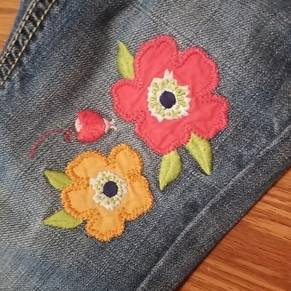 Gymboree bell bottom Jean's 4‎
